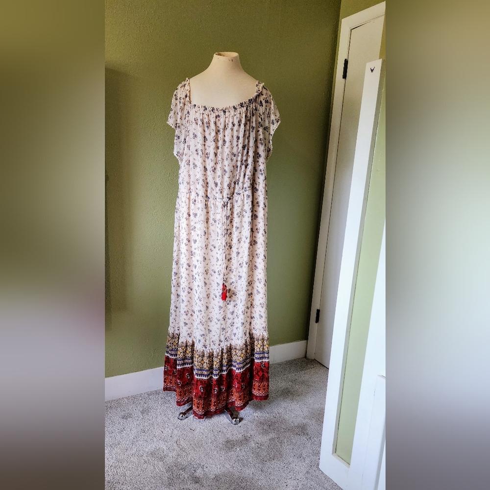 Xhilaration Cream Tiered Maxi Dress Casual Size 4x